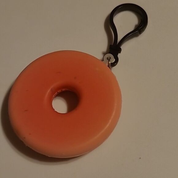 Donut Keychain /Bag Chsrm - Picture 2 of 3